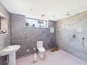 Wet room- click for photo gallery